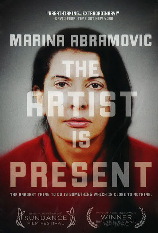 MARINA ABRAMOVIC, ARTISTI ËSHTË PREZENT