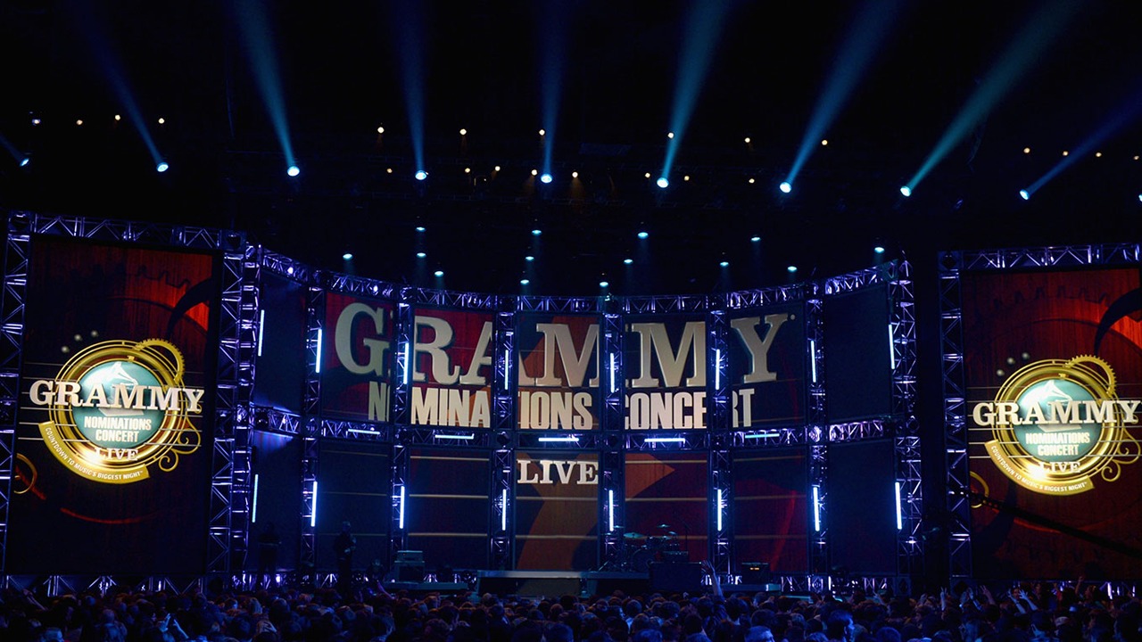 KONCERT-CEREMONIA E ÇMIMEVE GRAMMY